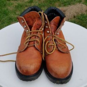 Vtg Red Wing classic SuperSole 1607 Boot, lace up Cognac leather. Sz 8